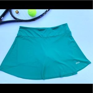 FILA Tennis Skort. Green,  Large 16”